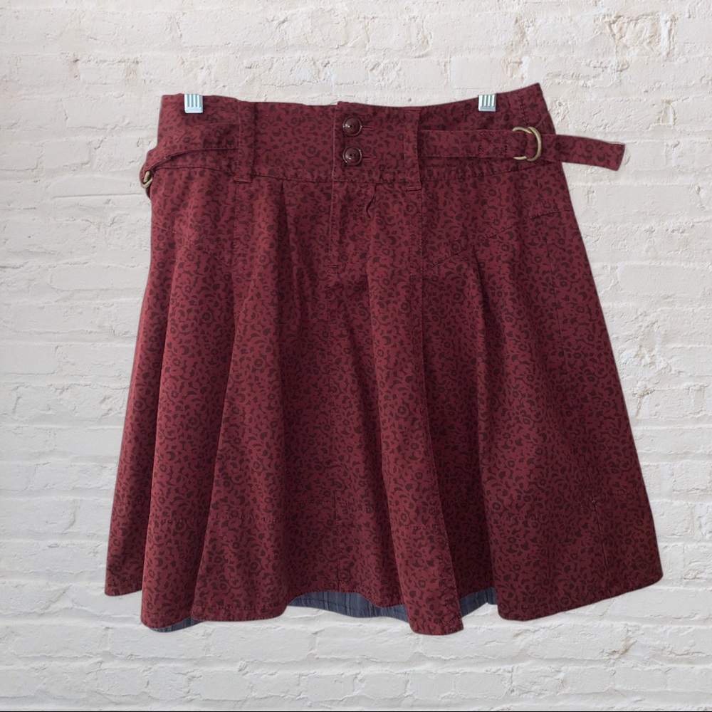 Vintage Marc Jacobs • Floral Skirt • Size 4